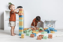 Load image into Gallery viewer, Zebrix XXL clamping blocks 4 pastel colors | white-green, beige-red, sandy yellow, pastel blue | Large building blocks 25, 50, 100 or 200 bricks
